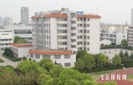 南充衛生學校什么專業好就業