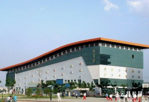 成都華大醫藥衛生中等職業學校2024招生簡章