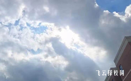 成都市現(xiàn)代職業(yè)技術(shù)學(xué)校2024招生簡(jiǎn)章