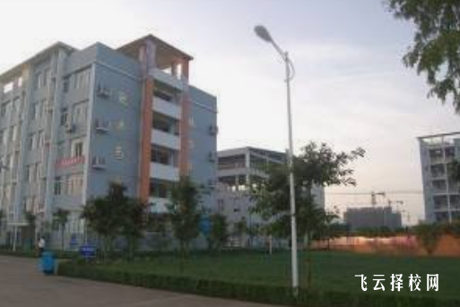 四川省商貿(mào)學(xué)校2024招生簡章