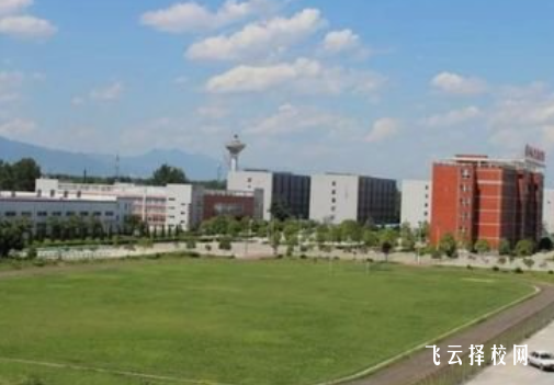 四川南充師范學校在哪里怎么去