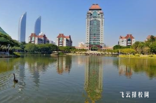 四川省弘博中等專業(yè)學校在哪里怎么去