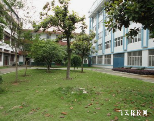 四川省貿易學校在哪里怎么去