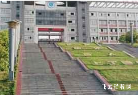 四川育英醫養科技技工學校在哪里怎么去