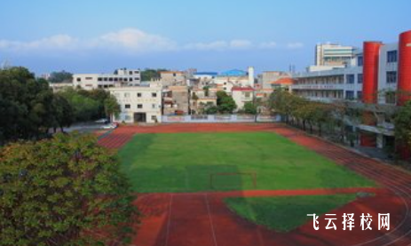 樂山市嘉州衛生職業高中是怎樣收費的