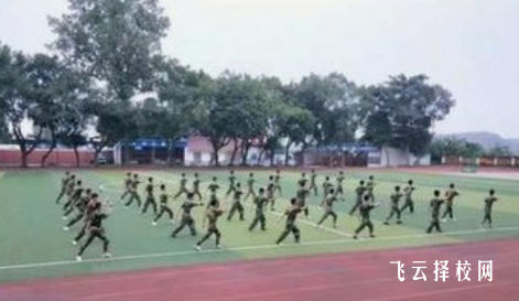 瀘州市鵬程中等職業(yè)學校是怎樣收費的