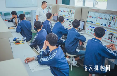 南充交通技工學校是怎樣收費的