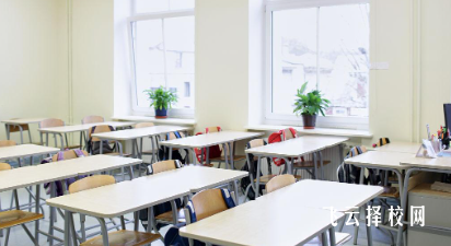 成都成醫一附院護士學校多少分可以讀