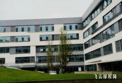 成都市青蘇職業中專學校是高中還是大專