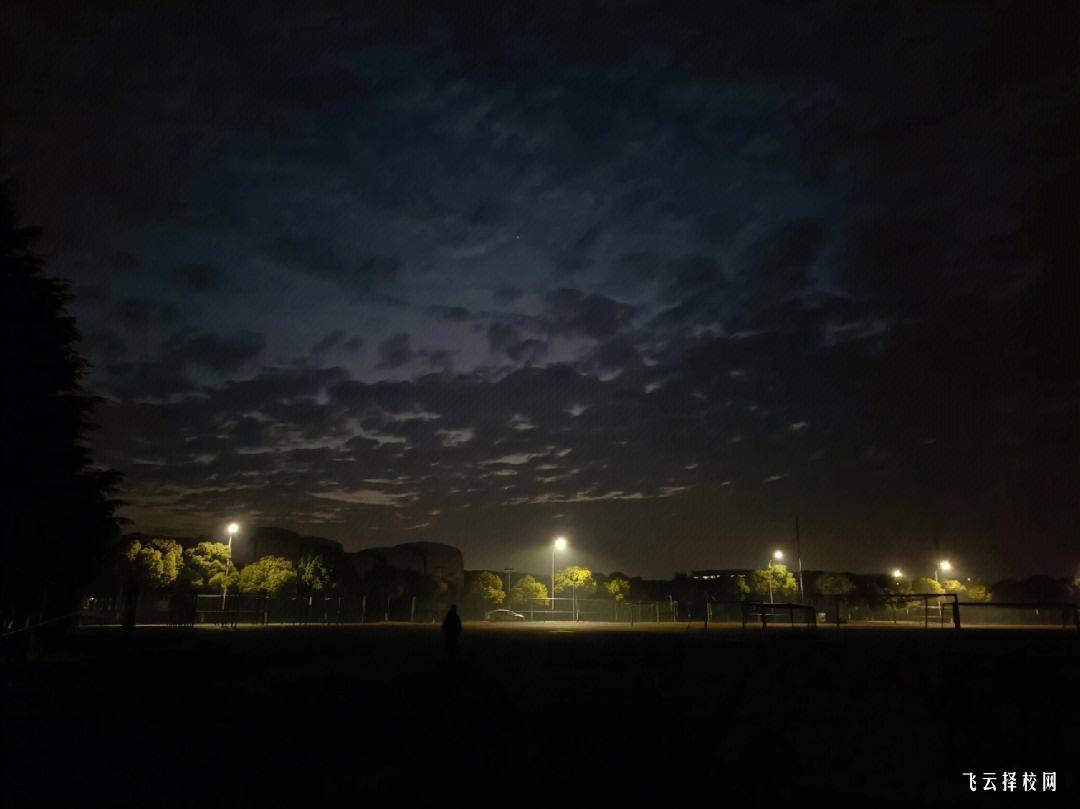 四川省天全職業(yè)高級(jí)中學(xué)是職高還是技校