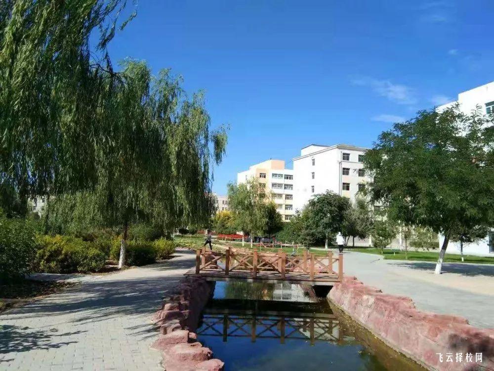 四川省宣漢職業(yè)中專學(xué)校是職高還是技校