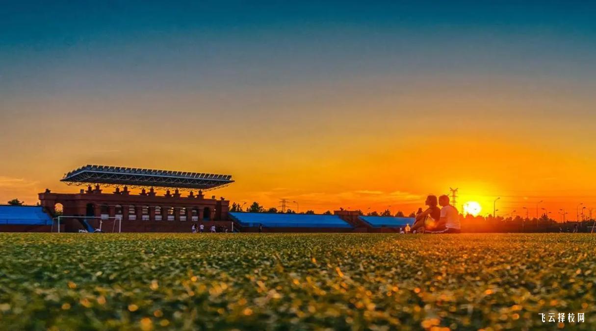 成都市文化藝術學校是3+3學制嗎