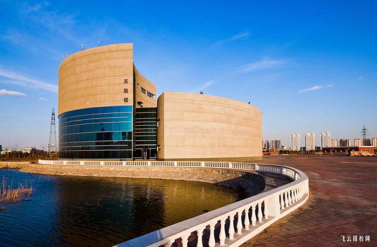 南充市高坪職業高級中學是3+3學制嗎