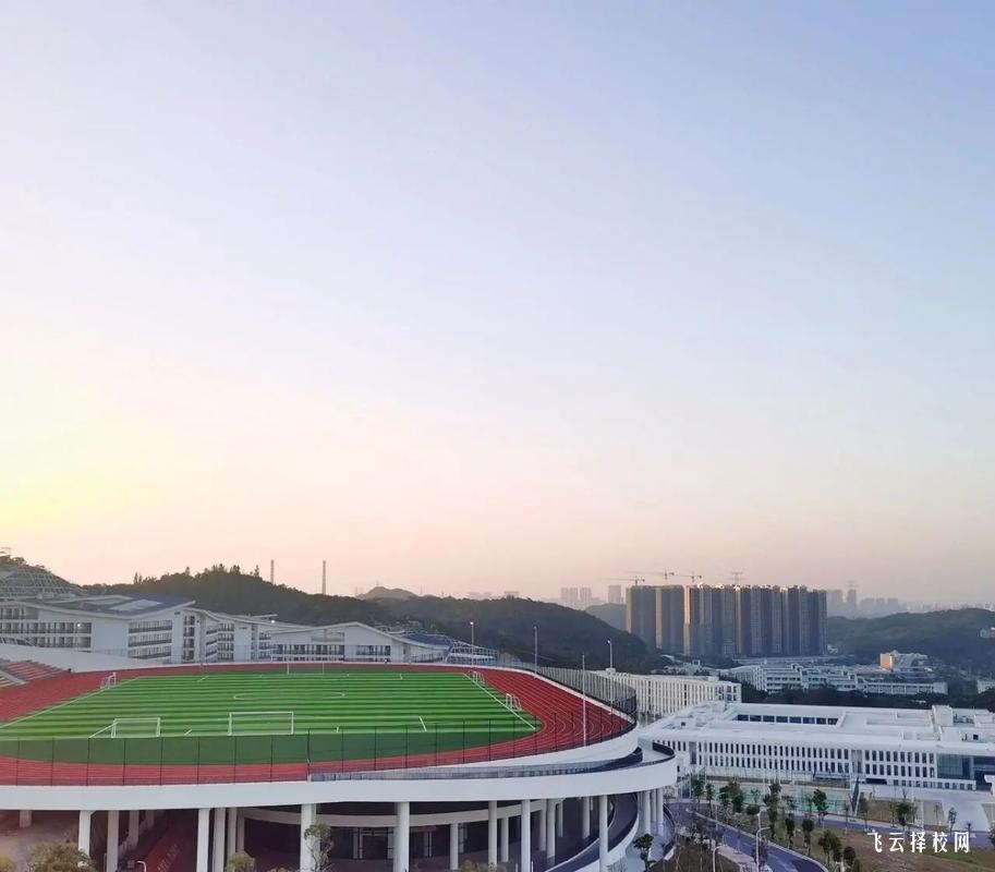 內江市第二職業中學是3+3學制嗎