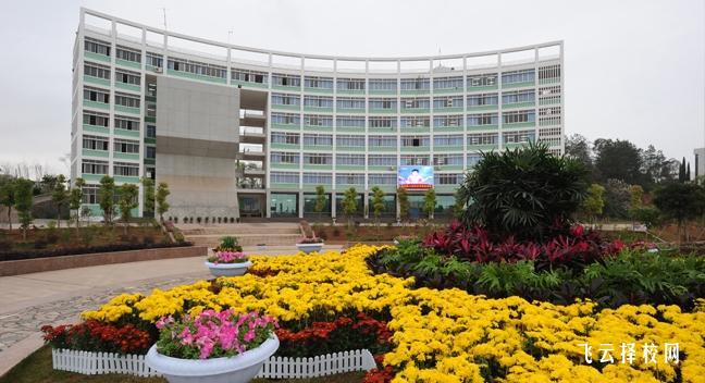 瀘州鵬程職校怎么樣,中專招生條件是什么