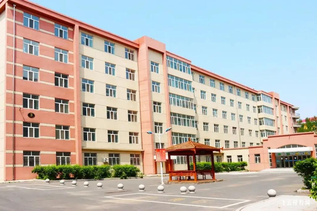 四川省江安職校是公辦嗎