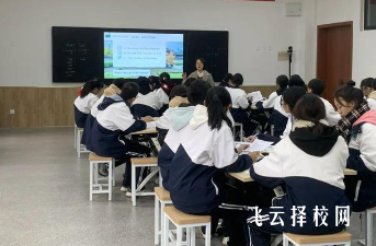 成都市新津職高有什么專業(yè),中考錄取分?jǐn)?shù)多少