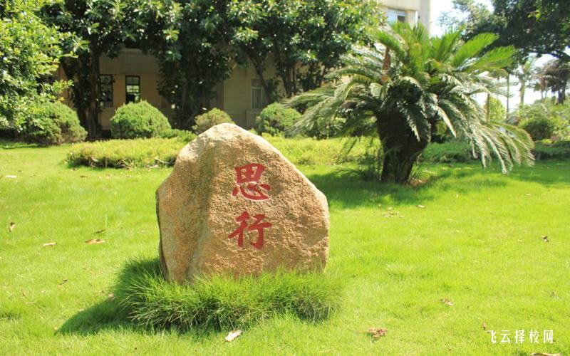 達(dá)州華南理工學(xué)校在哪里,中專報名怎樣聯(lián)系