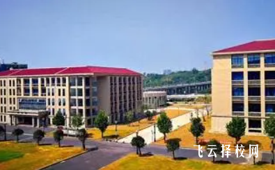 合江縣少岷職校在哪里,中專報名怎樣聯(lián)系