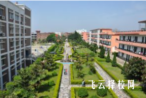 華鎣職中在哪里,中專報名怎樣聯系