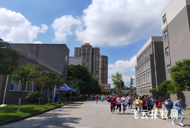 南溪職校在哪里,中專報名怎樣聯系