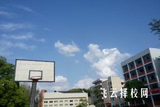 蓬安職中在哪里,中專報(bào)名怎樣聯(lián)系