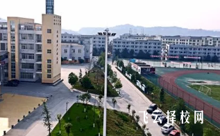 蒼溪職中有升學(xué)班嗎,讀中專怎樣選班