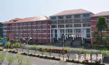 瀘州江陽職高有升學班嗎,讀中專怎樣選班