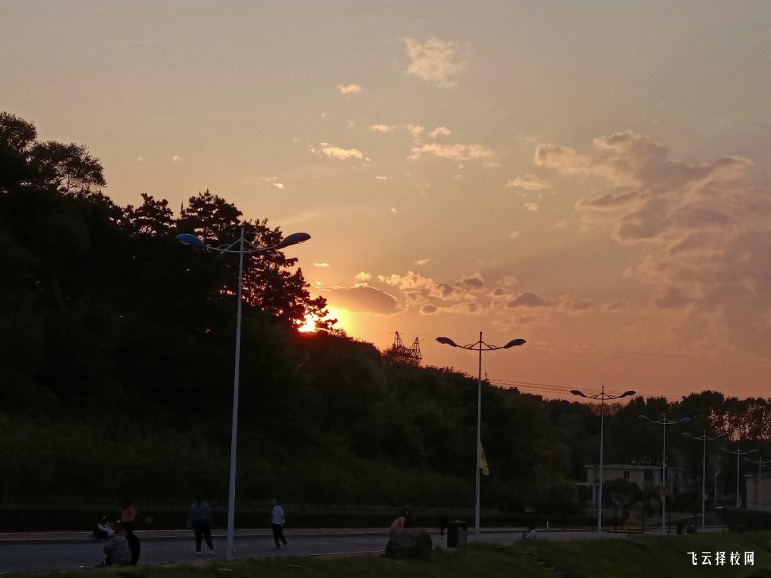 四川城市技師學院有升學班嗎,讀中專怎樣選班