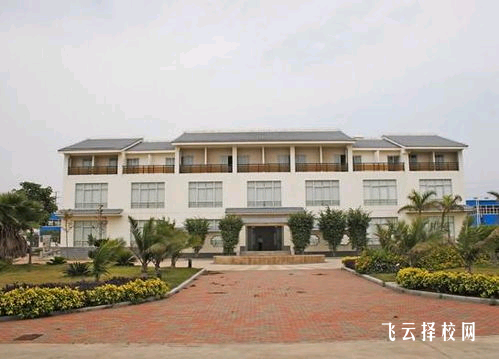 四川達州戶籍能讀成都鐵路衛校嗎