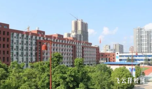 南充鐵路運輸職業學校地址