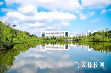 南充科技職業學院學費多少