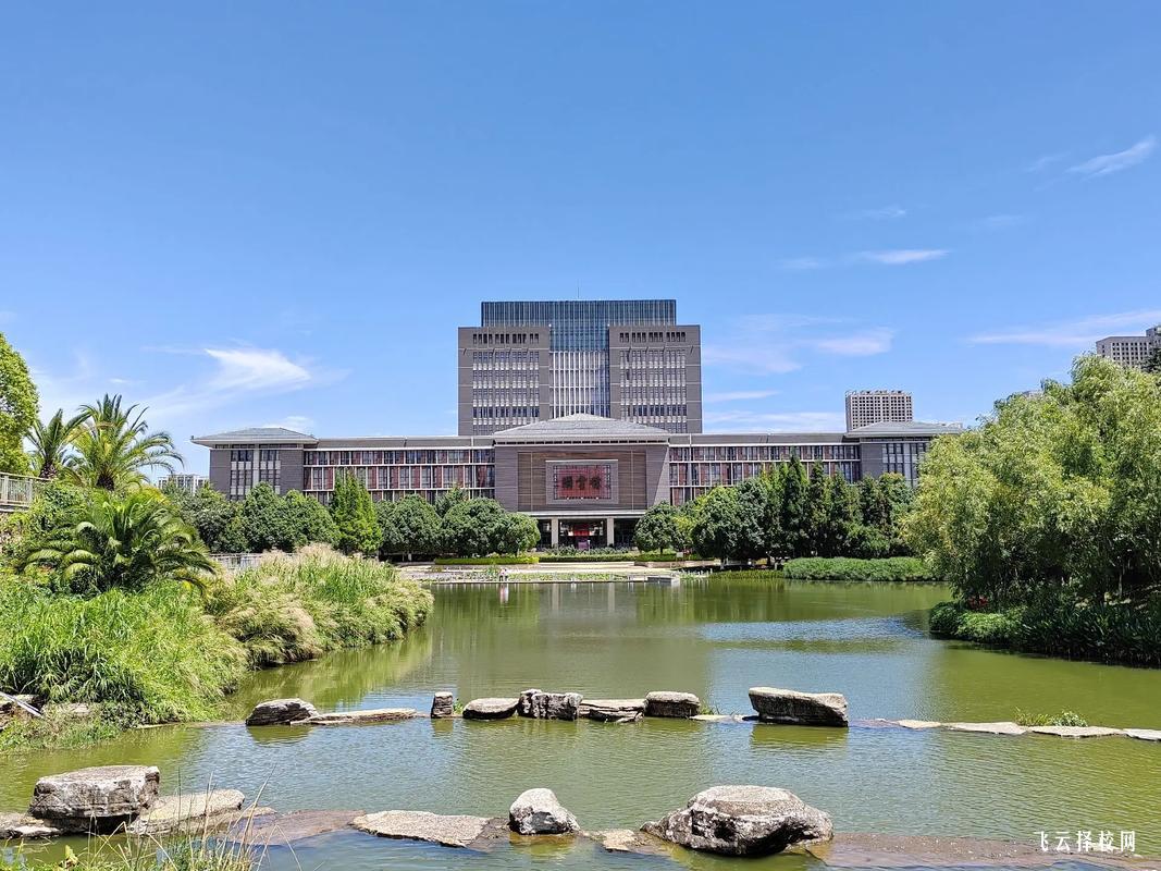 瀘縣職高學(xué)校有沒有體育專業(yè)