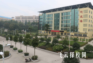 樂至吳仲良中學怎么樣,高中收費標準