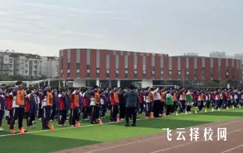 龍泉二中怎么樣,高中收費標準