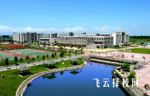 成都工貿職業技術學院是公辦嗎