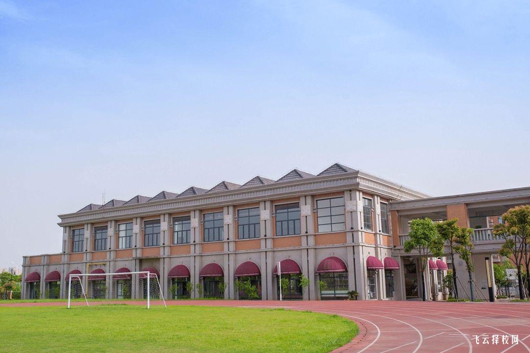 德陽科貿職業學院是公辦還是民辦