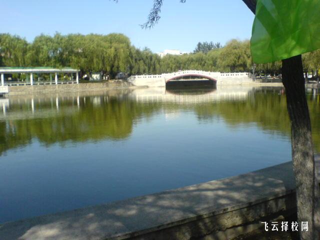 廣元中核職業技術學院收費標準