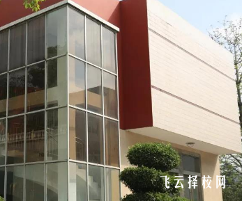 攀枝花機(jī)電職業(yè)技術(shù)學(xué)院學(xué)費(fèi)多少