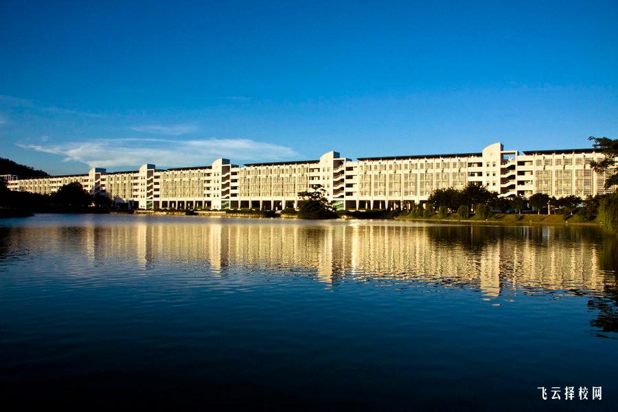 四川護理職業學院初中畢業可以上嗎