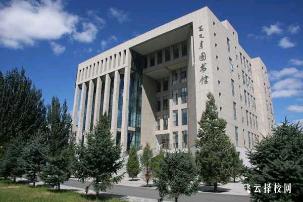 南充中等專業(yè)學(xué)校2025年招生簡(jiǎn)章