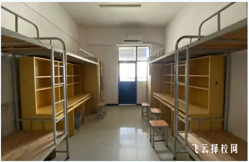 成都首創單招培訓學校學費多少,環境怎么樣