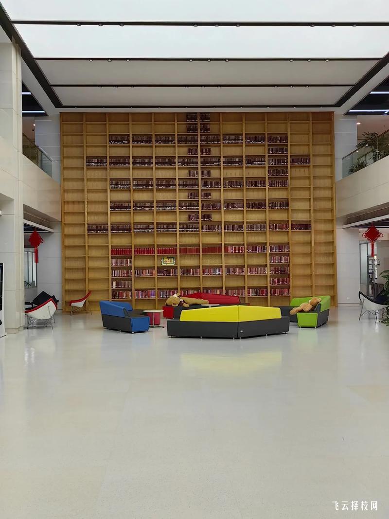 廣安市高技職業(yè)技術(shù)學(xué)校2025年招生簡(jiǎn)章