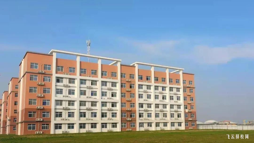 成都成工科技工程技工學校2025年招生簡章