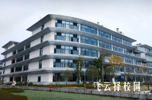 成都職業(yè)技術(shù)學(xué)校2025年招生簡(jiǎn)章