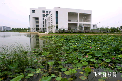 如何挑選一所教學(xué)資源豐富的職高