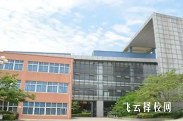 四川省工業(yè)貿易學校專業(yè)設置與家長關心的就業(yè)方向