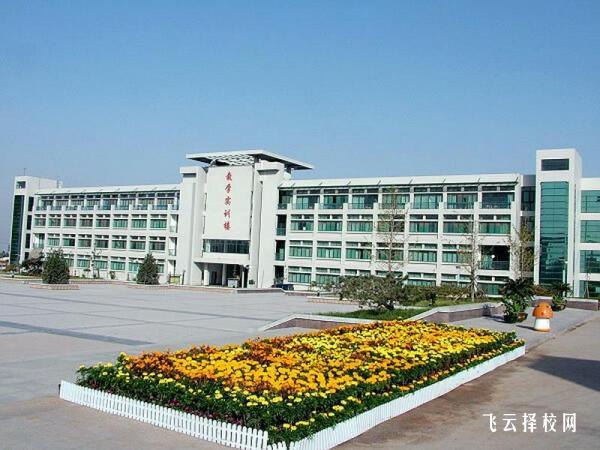 成都市禮儀職業(yè)中學(xué)2025有什么專(zhuān)業(yè)