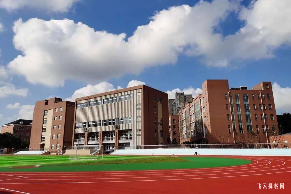 四川音樂學院附屬中等藝術學校是中專嗎