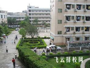 四川音樂學院附屬中等藝術(shù)學校是中專嗎